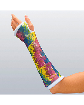 Delta-Cast Prints Sttzverband, 3,6 m x 7,5 cm, Pastelprint (10 Stck.), BSN medical, medishop.de