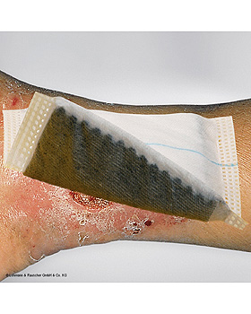 Vliwaktiv Ag Aktivkohle-Saugkompressen mit Silber,steril, 20 x 20 cm (10 Stck.), Lohmann und Rauscher, medishop.de